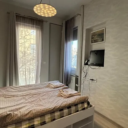 Top Central Place With 2 Bedrooms In Sofia Exterior photo